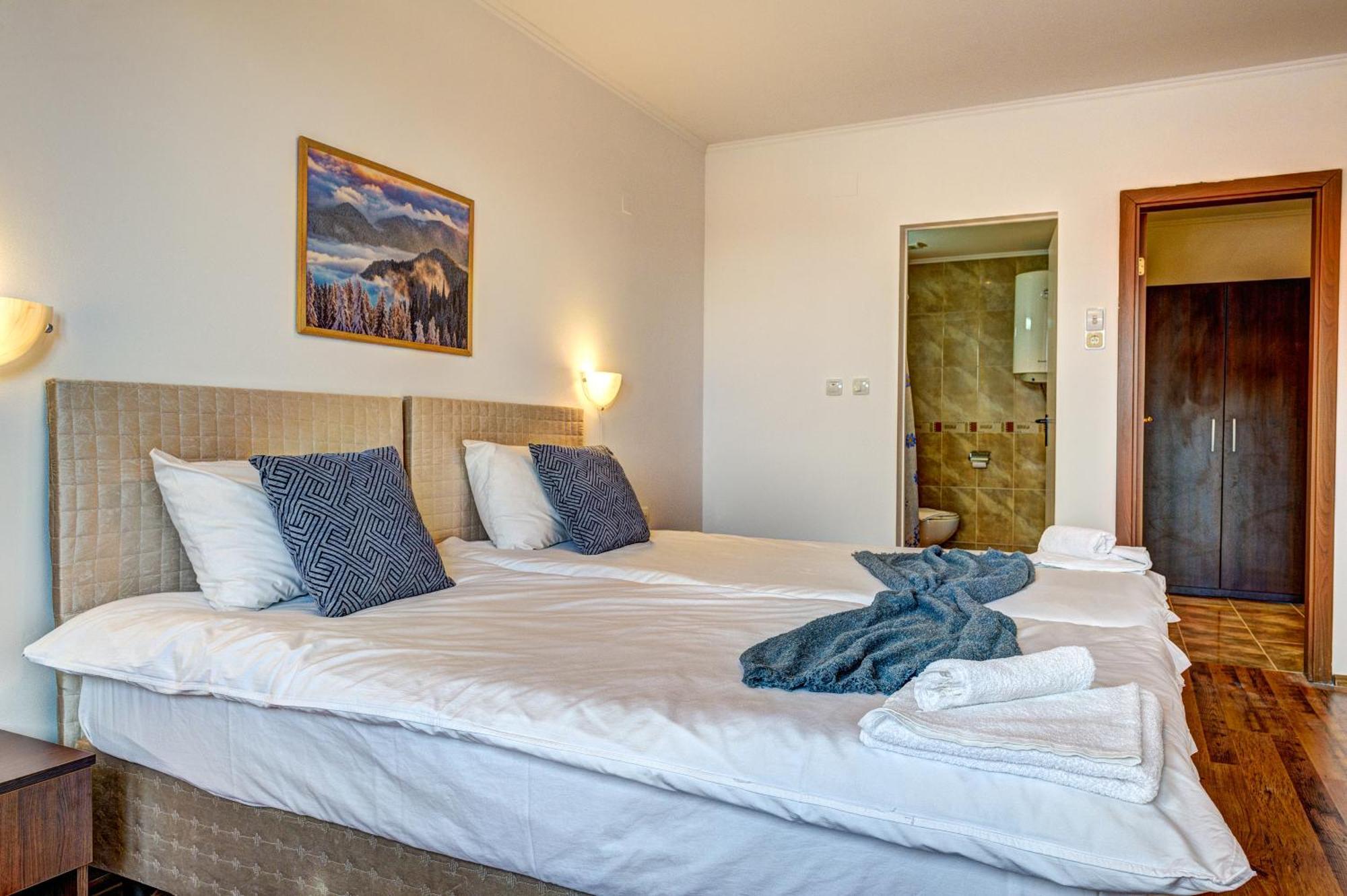 Silver Hills Rooms & Apartments With Free Parking Смолян Екстериор снимка