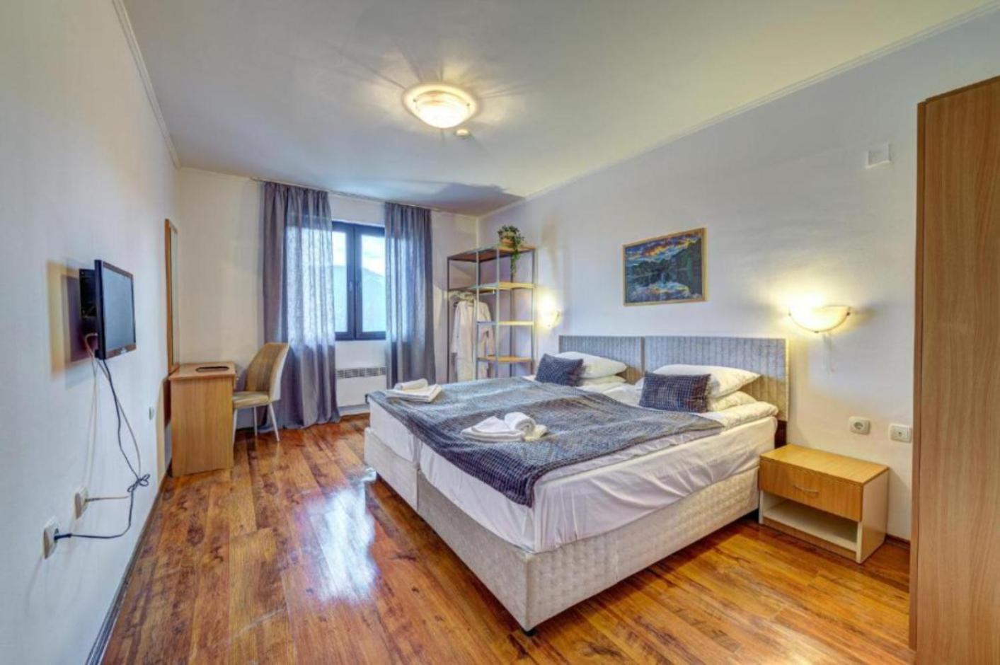 Silver Hills Rooms & Apartments With Free Parking Смолян Екстериор снимка