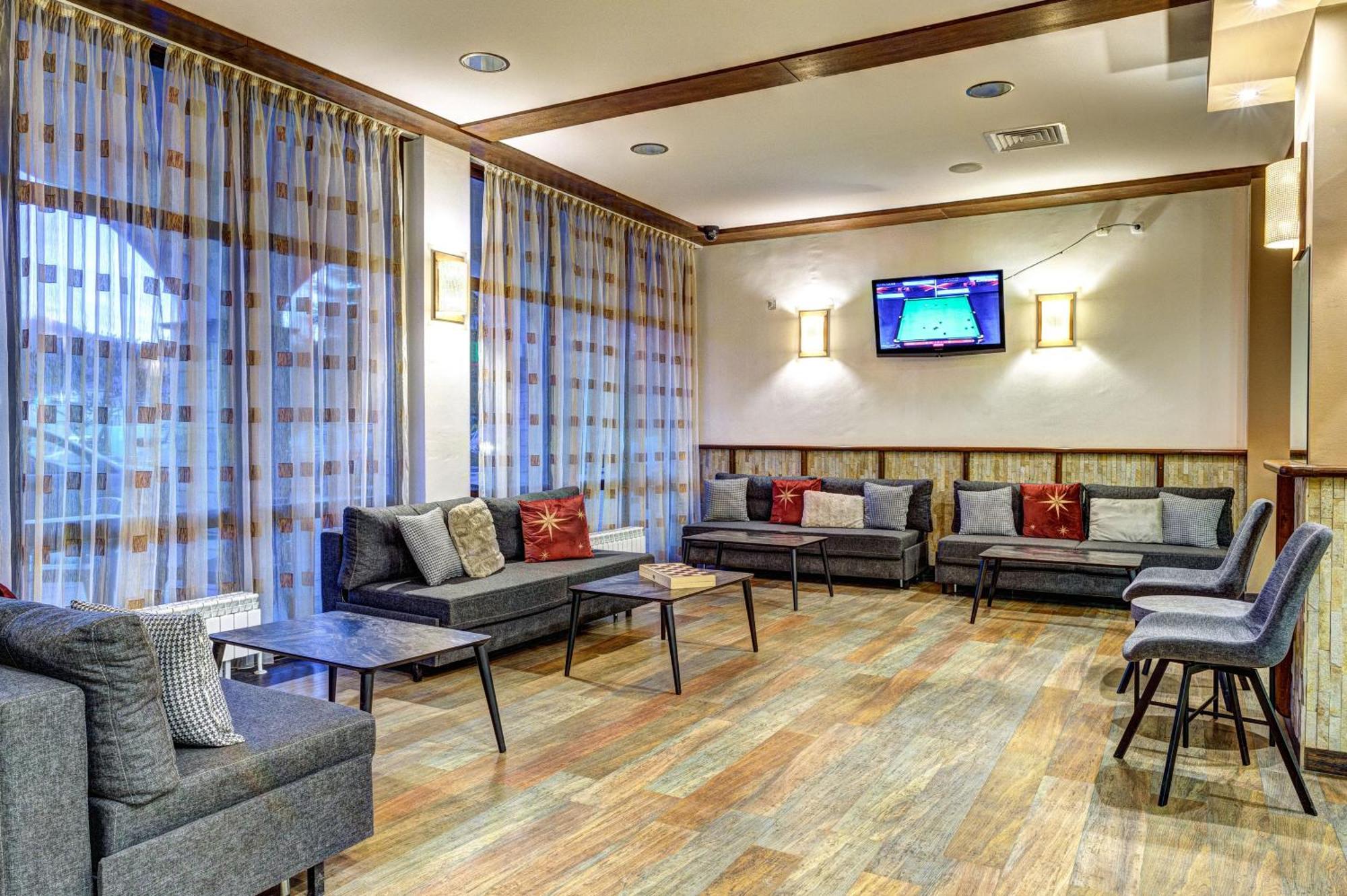 Silver Hills Rooms & Apartments With Free Parking Смолян Екстериор снимка